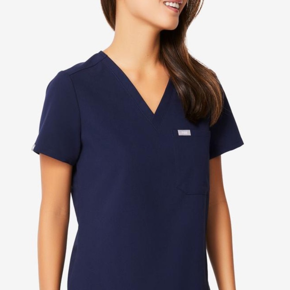 Figs Catarina One-Pocket Scrub Top